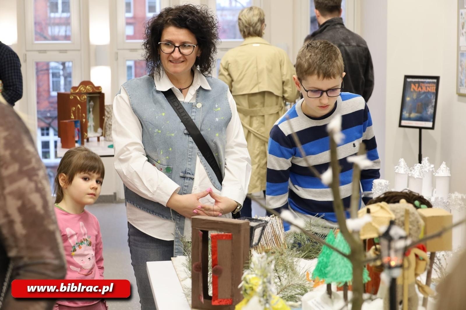 Zdjęcie w galerii na portalu naszraciborz.pl: Ogólnopolski Konkurs Plastyczny Opowieści z Narnii rozstrzygnięty wiadomości z regionu
