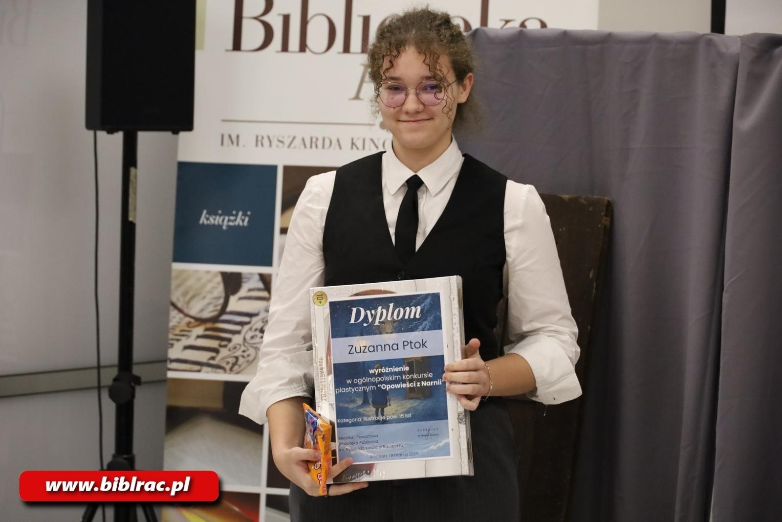 Zdjęcie w galerii na portalu naszraciborz.pl: Ogólnopolski Konkurs Plastyczny Opowieści z Narnii rozstrzygnięty wiadomości z regionu