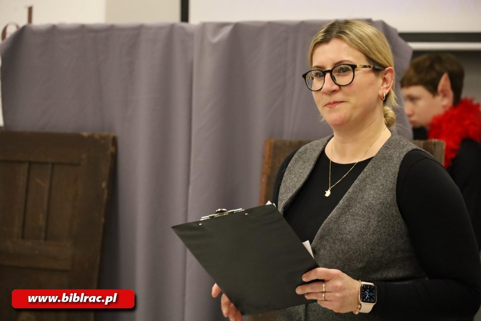 Zdjęcie w galerii na portalu naszraciborz.pl: Ogólnopolski Konkurs Plastyczny Opowieści z Narnii rozstrzygnięty wiadomości z regionu