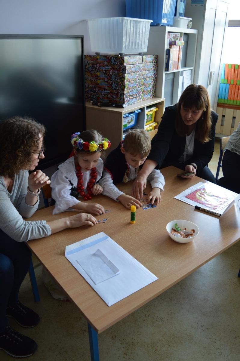 Zdjęcie w galerii na portalu naszraciborz.pl: Racibórz – miasto, w którym mieszkam. Konkurs międzyprzedszkolny pełen wiedzy i zabawy wiadomości z regionu