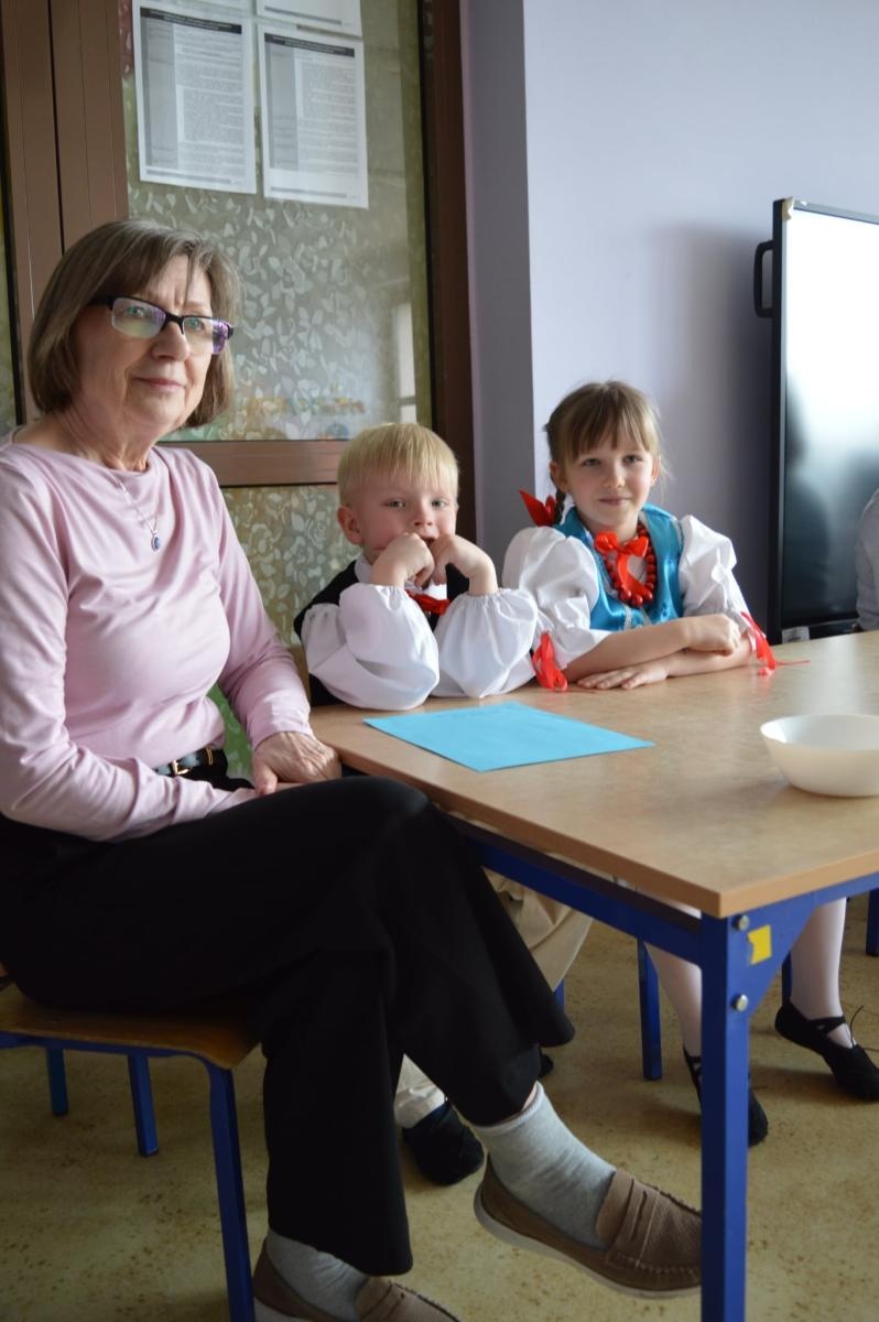 Zdjęcie w galerii na portalu naszraciborz.pl: Racibórz – miasto, w którym mieszkam. Konkurs międzyprzedszkolny pełen wiedzy i zabawy wiadomości z regionu