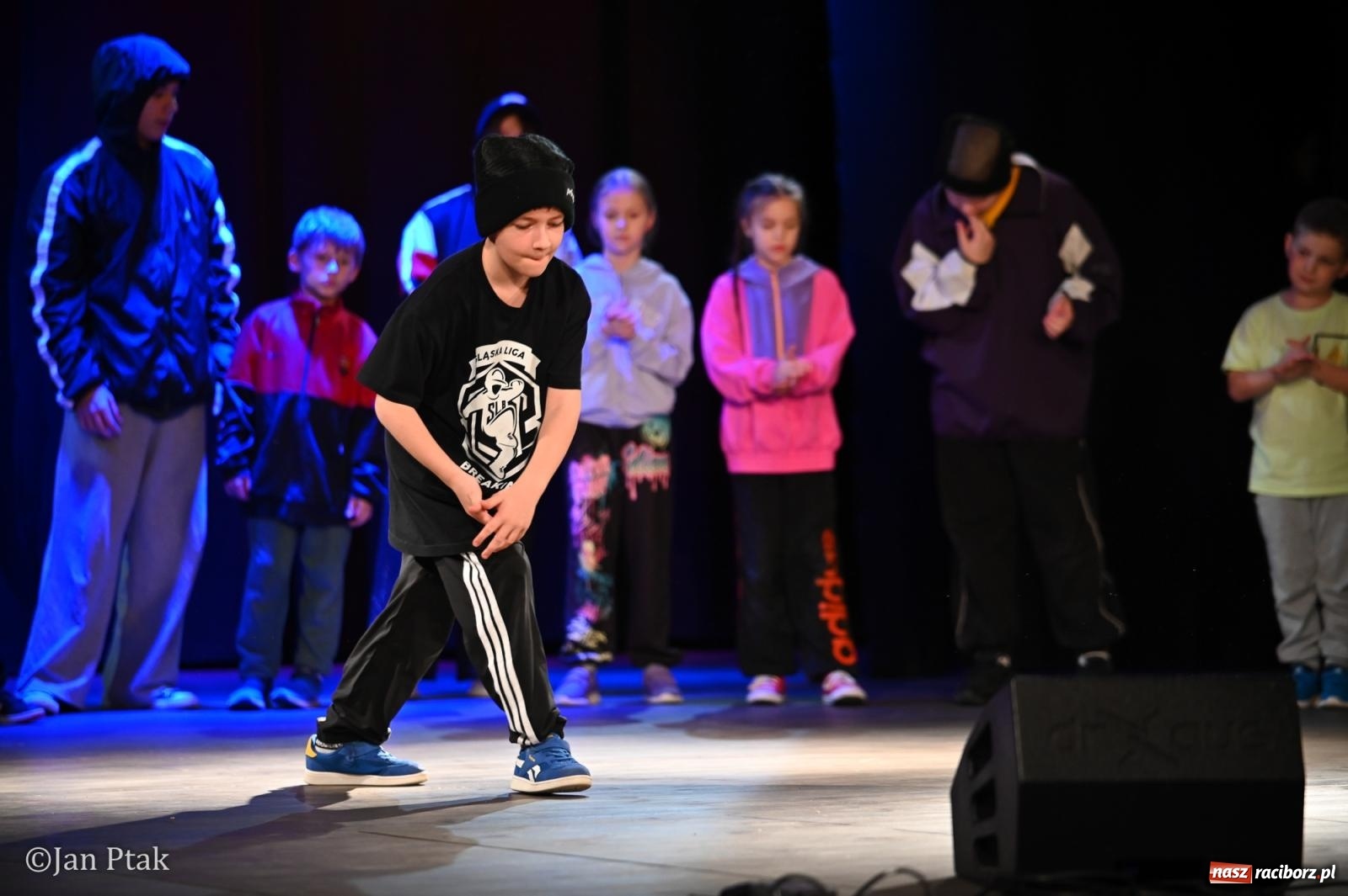 Zdjęcie w galerii na portalu naszraciborz.pl: Młodzieżowy koncert charytatywny The OfflineZone w Raciborzu [FOTO i WIDEO] wiadomości z regionu