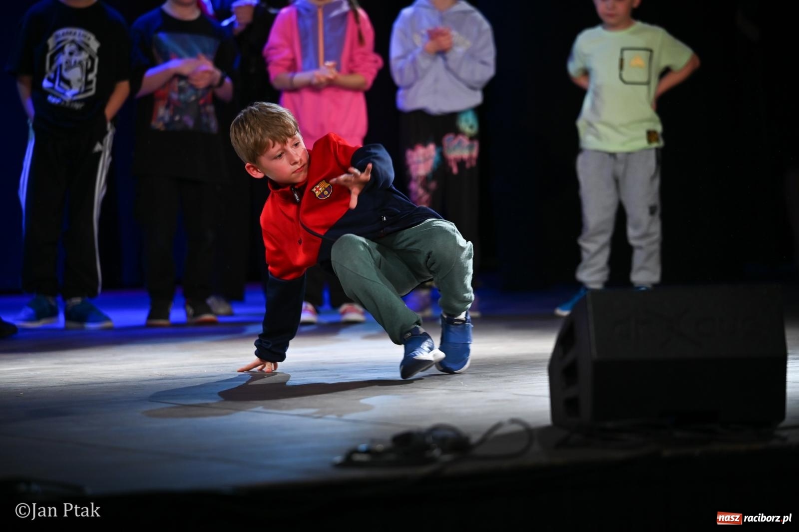 Zdjęcie w galerii na portalu naszraciborz.pl: Młodzieżowy koncert charytatywny The OfflineZone w Raciborzu [FOTO i WIDEO] wiadomości z regionu