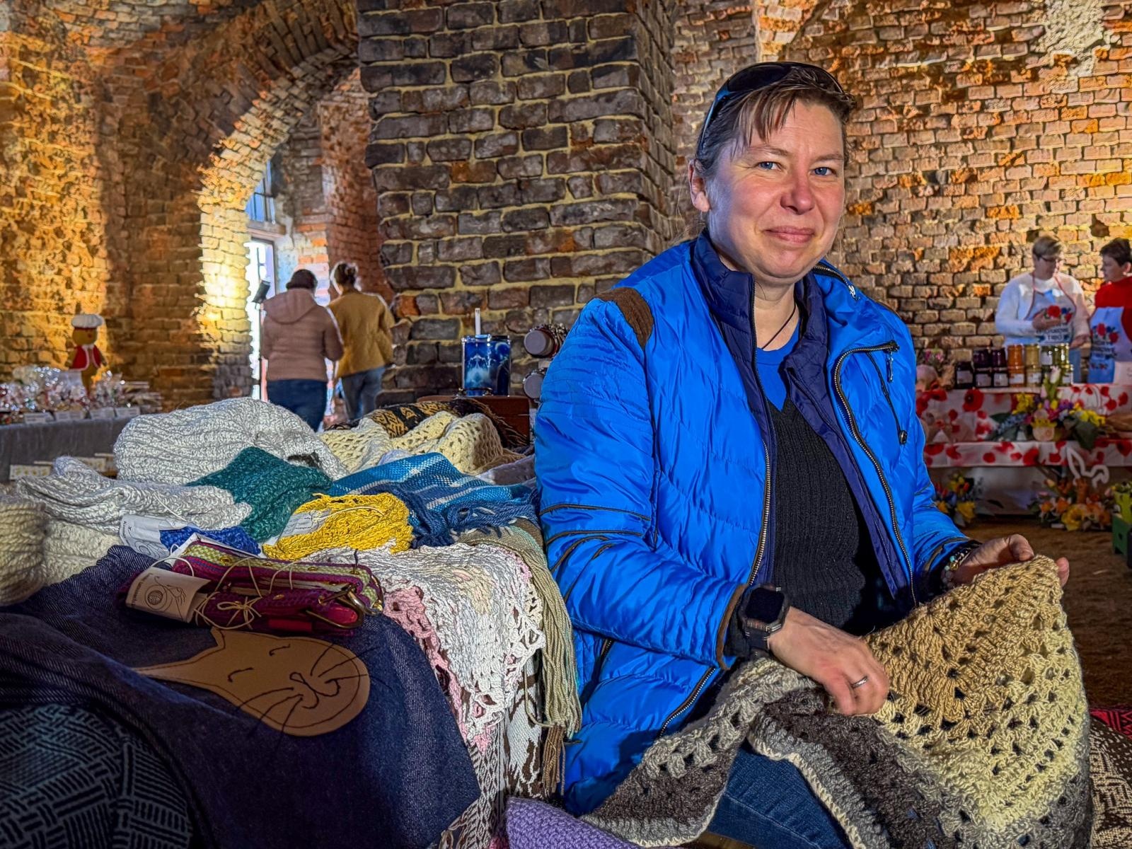 Zdjęcie w galerii na portalu naszraciborz.pl: Jarmark w Sławikowie przyciąga mieszkańców. Sprzyja pogoda i wyjątkowa atmosfera wiadomości z regionu