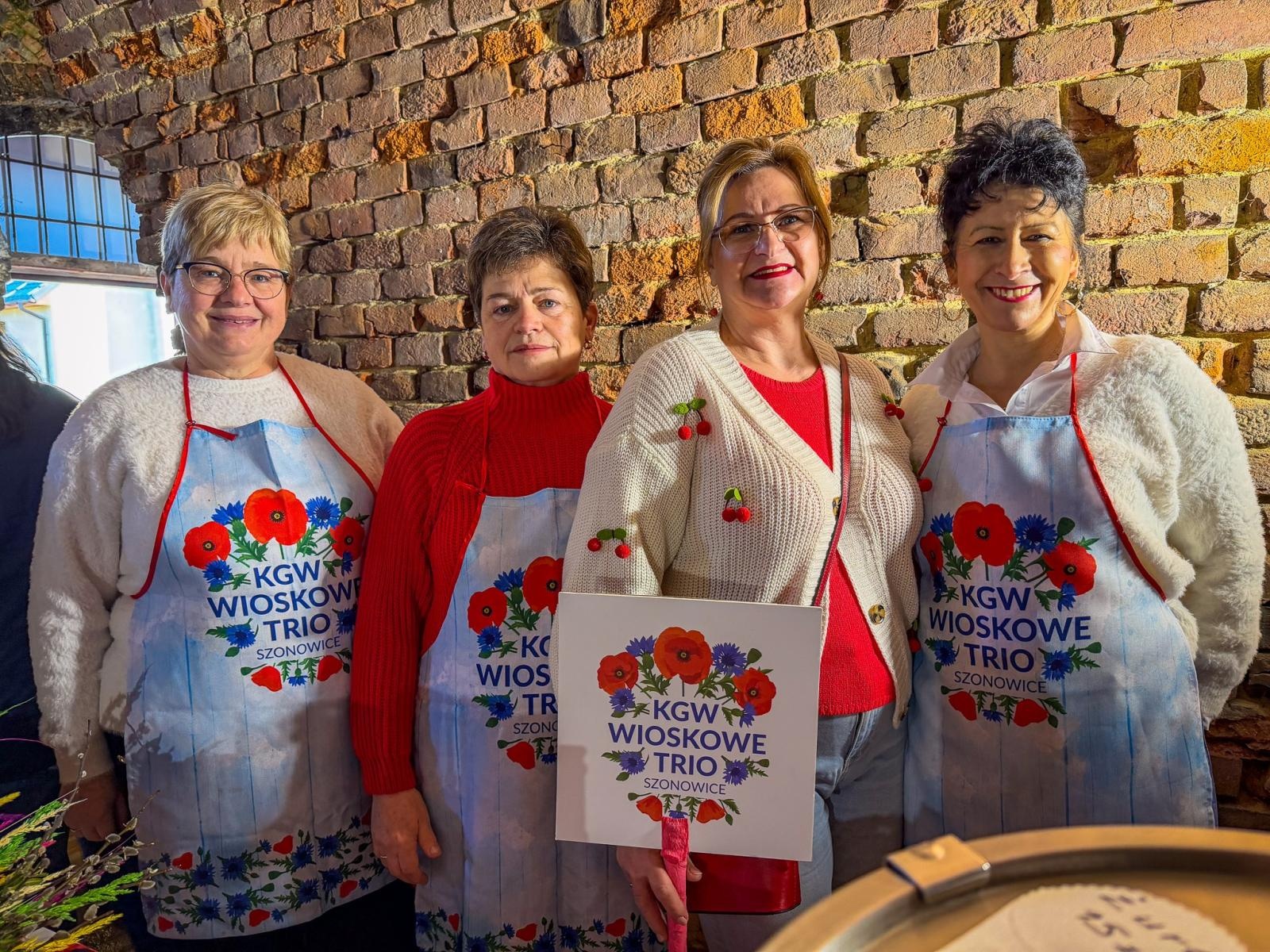 Zdjęcie w galerii na portalu naszraciborz.pl: Jarmark w Sławikowie przyciąga mieszkańców. Sprzyja pogoda i wyjątkowa atmosfera wiadomości z regionu