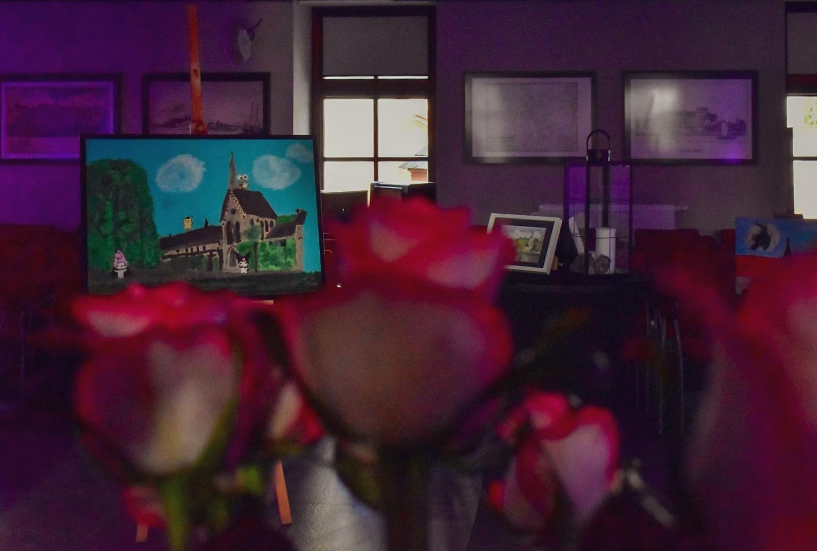 Zdjęcie w galerii na portalu naszraciborz.pl: Magiczny wernisaż prac młodych twórców w zamkowej słodowni [FOTO i WIDEO] wiadomości z regionu