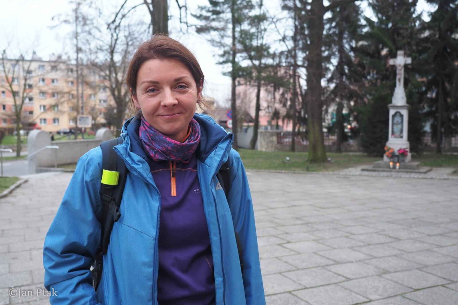 Zdjęcie w galerii na portalu naszraciborz.pl: Ekstremalna Droga Krzyżowa. Wyzwanie w ciszy i mroku podjęte przez wiernych z naszego powiatu [FOTO] wiadomości z regionu