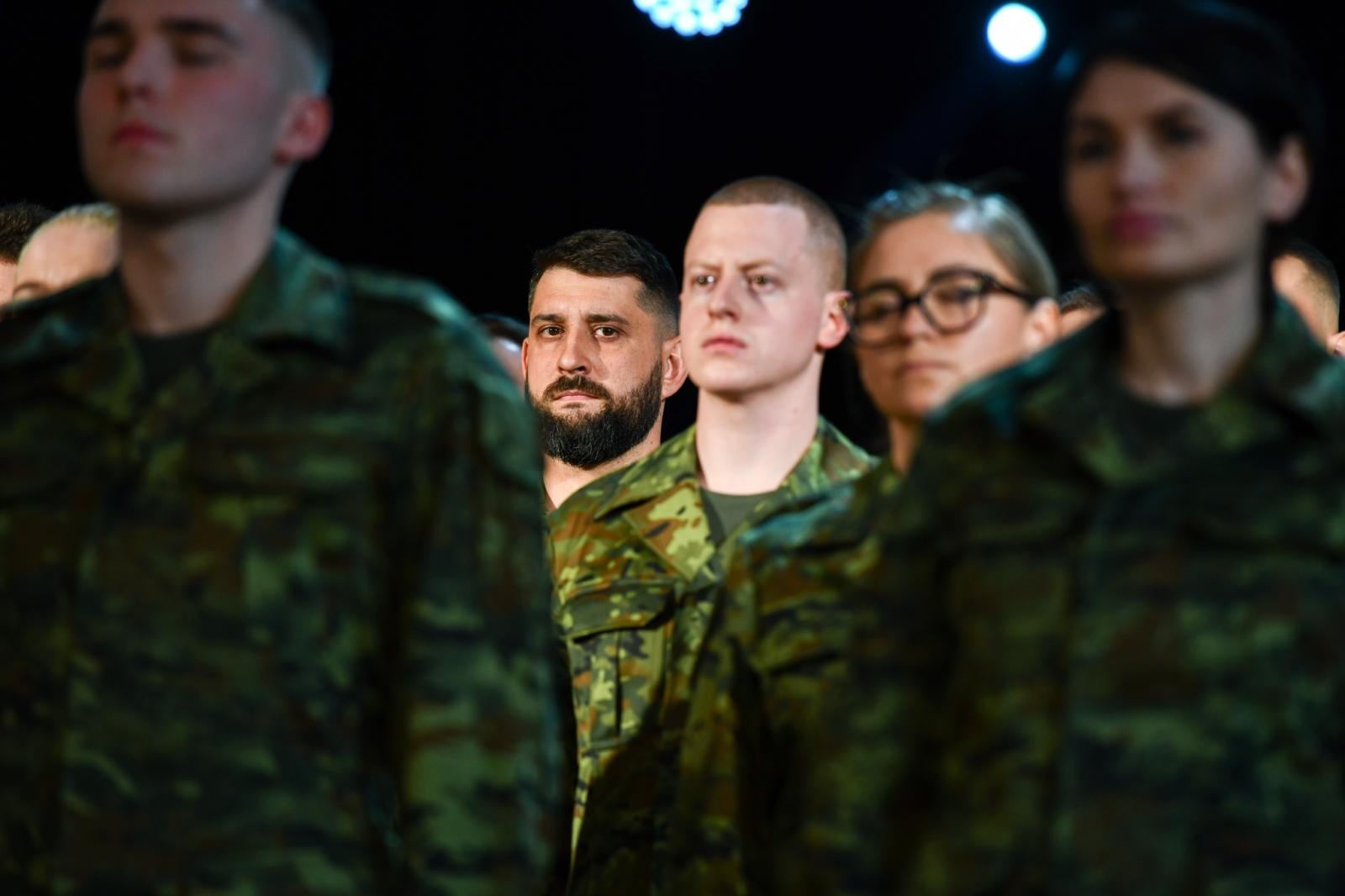 Zdjęcie w galerii na portalu naszraciborz.pl: Uroczyste ślubowanie nowych funkcjonariuszy Śląskiego Oddziału Straży Granicznej wiadomości z regionu