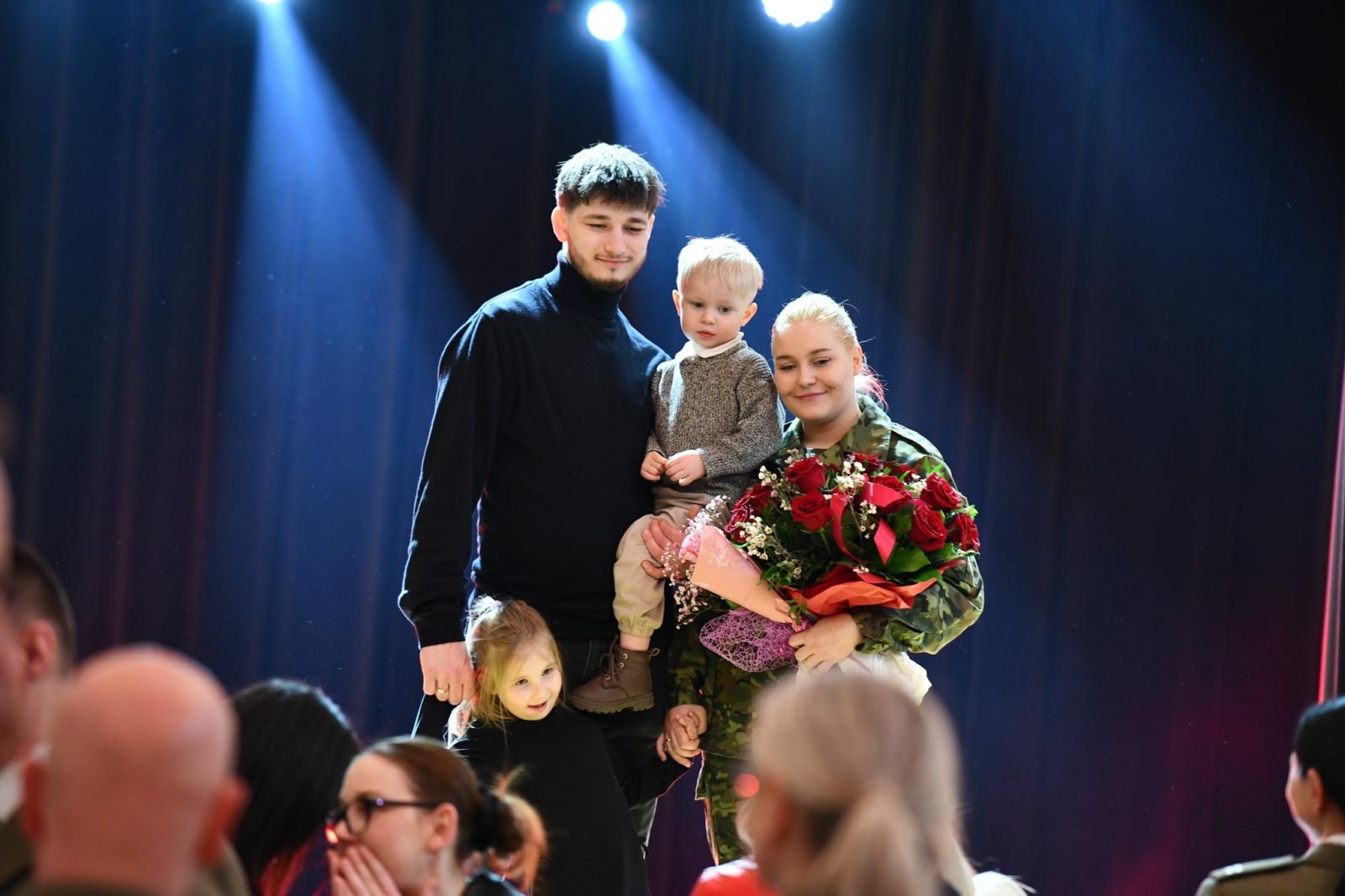 Zdjęcie w galerii na portalu naszraciborz.pl: Uroczyste ślubowanie nowych funkcjonariuszy Śląskiego Oddziału Straży Granicznej wiadomości z regionu