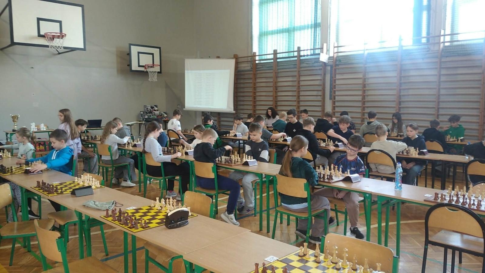 Zdjęcie w galerii na portalu naszraciborz.pl: Powrót turnieju szachowego w Tworkowie. Znamy zwycięzców XI edycji wiadomości z regionu