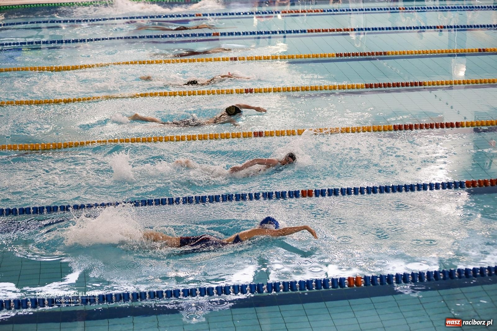 Zdjęcie w galerii na portalu naszraciborz.pl: Mistrzostwa Szkół Sportowych Racibórz 2026. Ponad 380 zawodników na pływalni H2Ostróg [FOTO] wiadomości z regionu