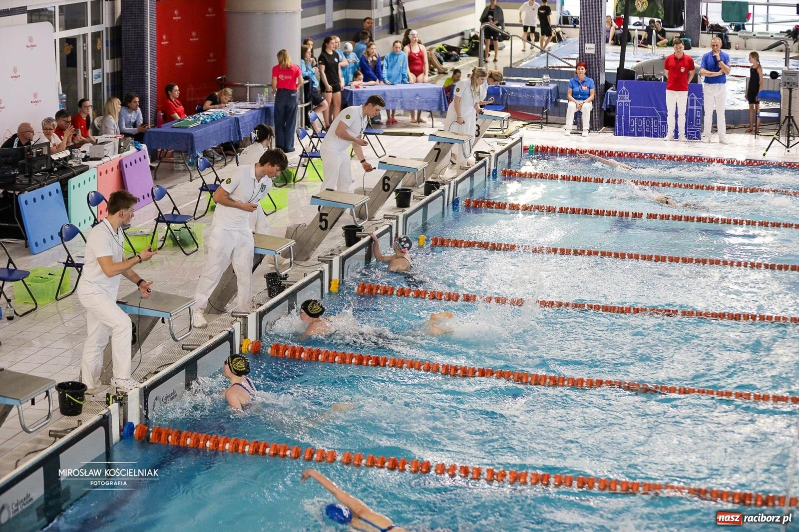 Zdjęcie w galerii na portalu naszraciborz.pl: Mistrzostwa Szkół Sportowych Racibórz 2026. Ponad 380 zawodników na pływalni H2Ostróg [FOTO] wiadomości z regionu