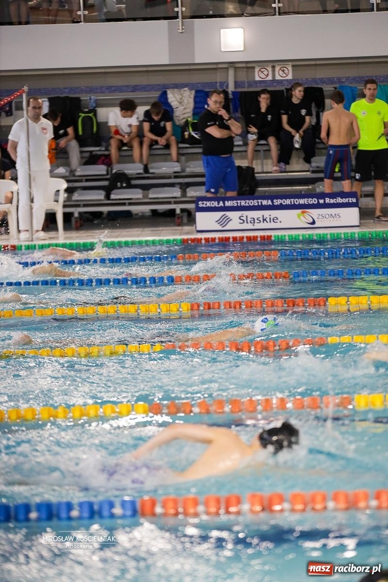 Zdjęcie w galerii na portalu naszraciborz.pl: Mistrzostwa Szkół Sportowych Racibórz 2026. Ponad 380 zawodników na pływalni H2Ostróg [FOTO] wiadomości z regionu