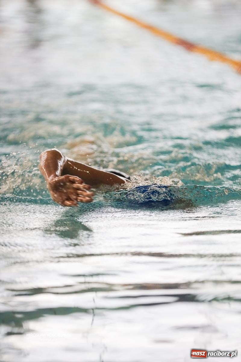 Zdjęcie w galerii na portalu naszraciborz.pl: Mistrzostwa Szkół Sportowych Racibórz 2026. Ponad 380 zawodników na pływalni H2Ostróg [FOTO] wiadomości z regionu