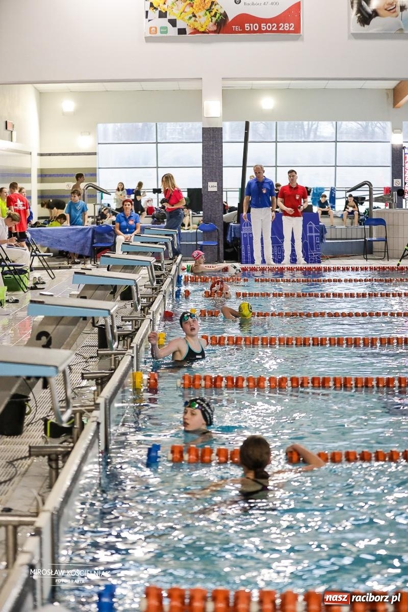 Zdjęcie w galerii na portalu naszraciborz.pl: Mistrzostwa Szkół Sportowych Racibórz 2026. Ponad 380 zawodników na pływalni H2Ostróg [FOTO] wiadomości z regionu