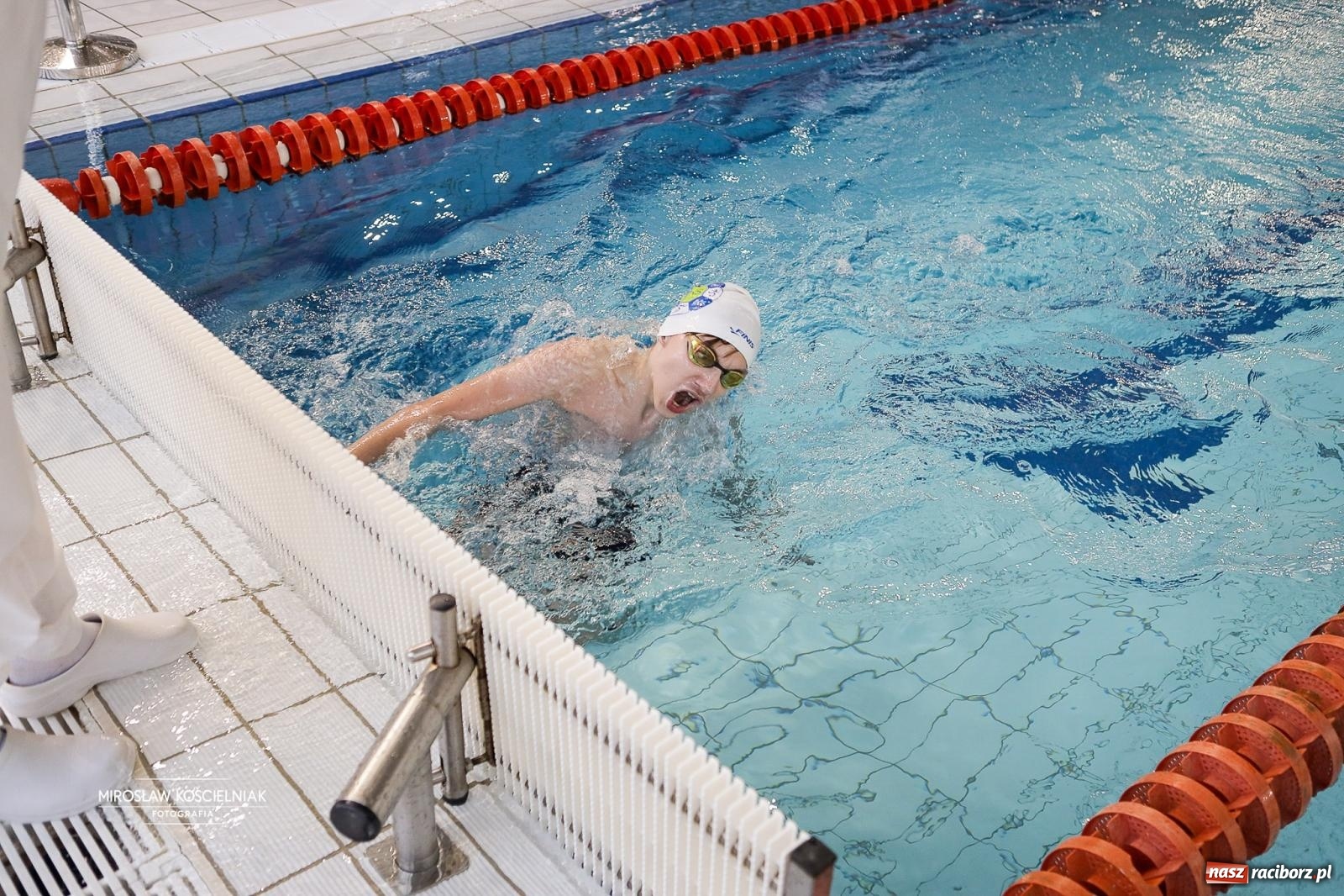 Zdjęcie w galerii na portalu naszraciborz.pl: Mistrzostwa Szkół Sportowych Racibórz 2026. Ponad 380 zawodników na pływalni H2Ostróg [FOTO] wiadomości z regionu