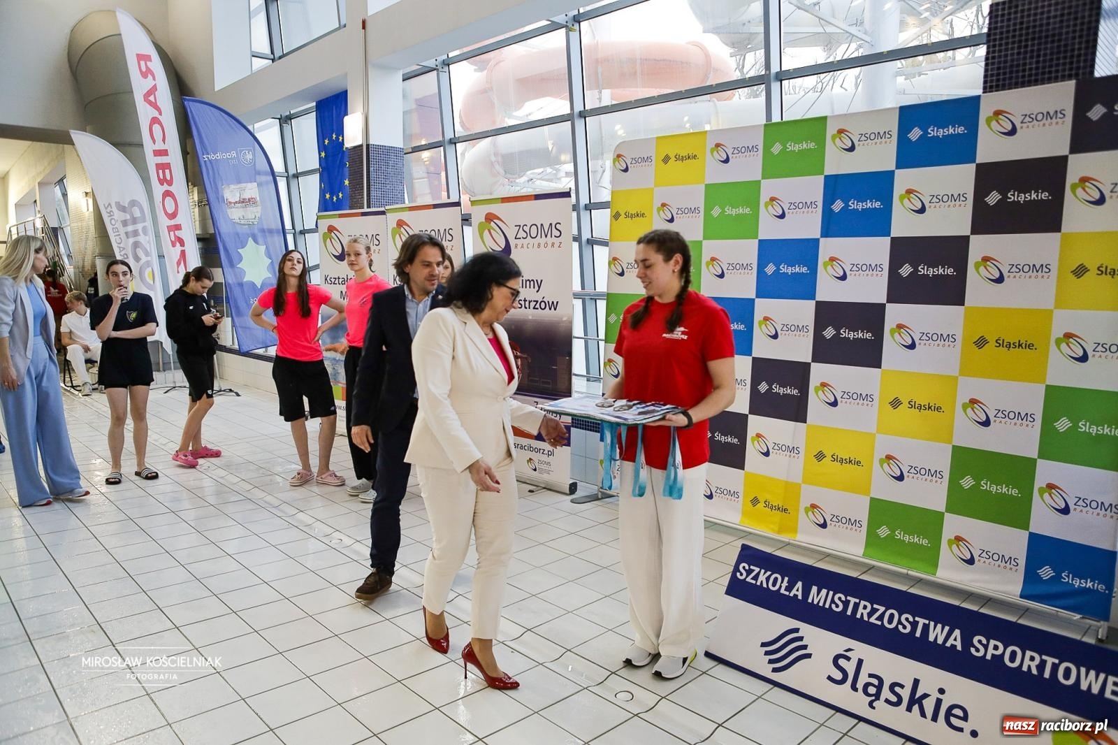 Zdjęcie w galerii na portalu naszraciborz.pl: Mistrzostwa Szkół Sportowych Racibórz 2026. Ponad 380 zawodników na pływalni H2Ostróg [FOTO] wiadomości z regionu