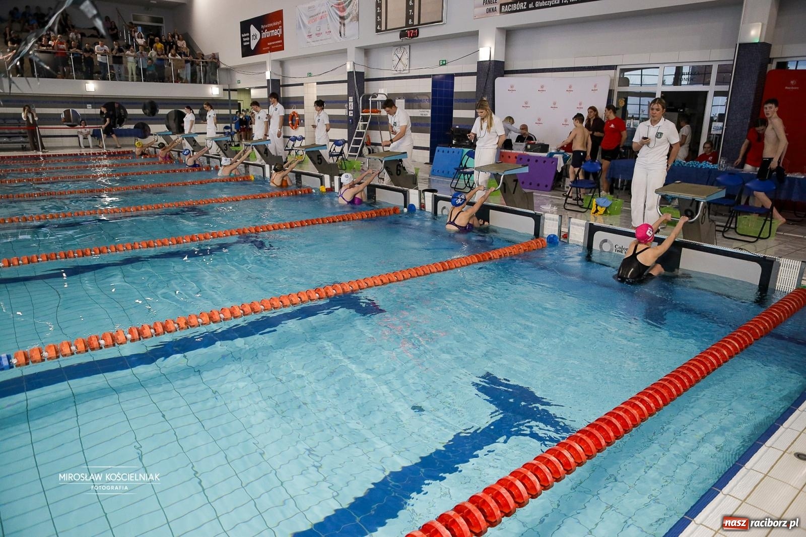 Zdjęcie w galerii na portalu naszraciborz.pl: Mistrzostwa Szkół Sportowych Racibórz 2026. Ponad 380 zawodników na pływalni H2Ostróg [FOTO] wiadomości z regionu