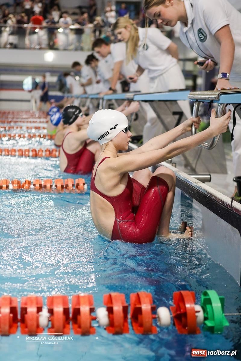 Zdjęcie w galerii na portalu naszraciborz.pl: Mistrzostwa Szkół Sportowych Racibórz 2026. Ponad 380 zawodników na pływalni H2Ostróg [FOTO] wiadomości z regionu