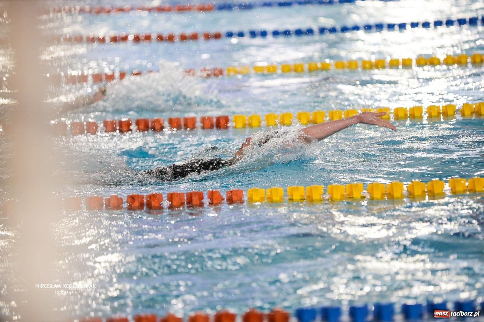 Zdjęcie w galerii na portalu naszraciborz.pl: Mistrzostwa Szkół Sportowych Racibórz 2026. Ponad 380 zawodników na pływalni H2Ostróg [FOTO] wiadomości z regionu