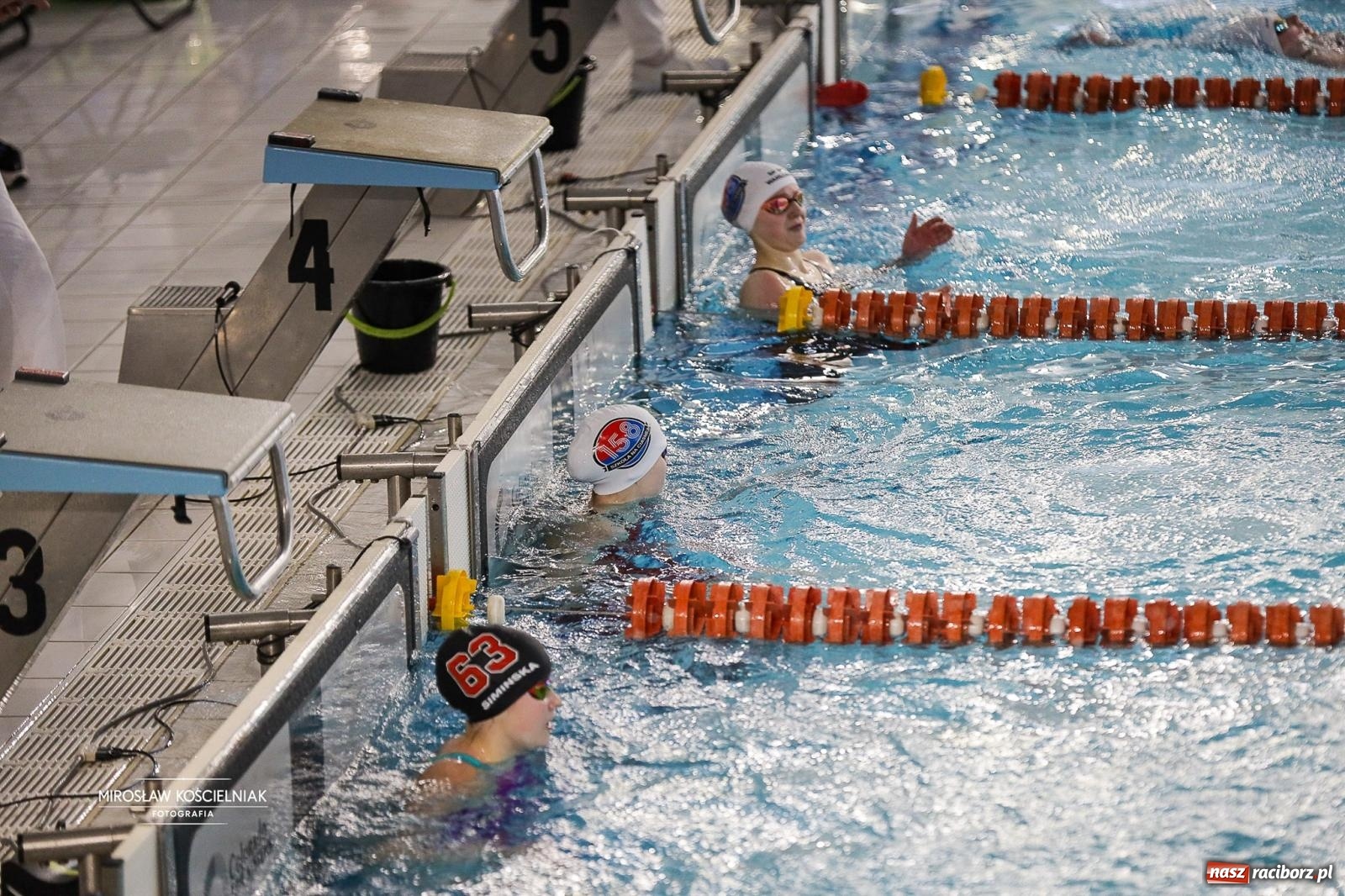 Zdjęcie w galerii na portalu naszraciborz.pl: Mistrzostwa Szkół Sportowych Racibórz 2026. Ponad 380 zawodników na pływalni H2Ostróg [FOTO] wiadomości z regionu