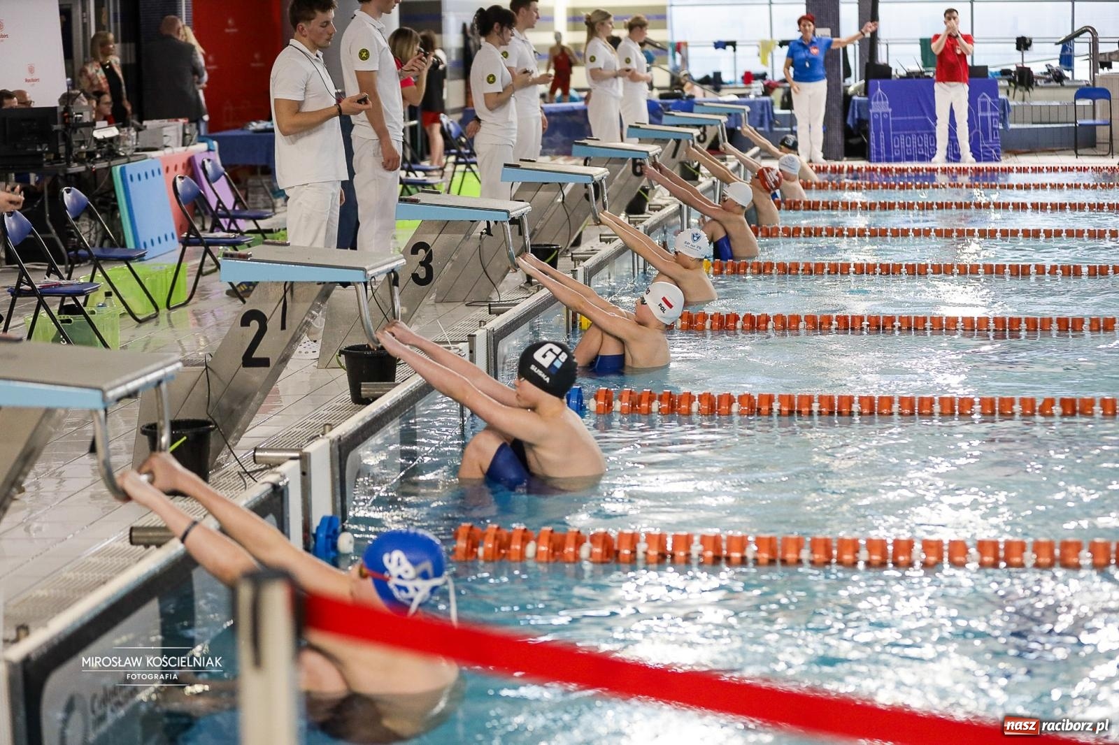 Zdjęcie w galerii na portalu naszraciborz.pl: Mistrzostwa Szkół Sportowych Racibórz 2026. Ponad 380 zawodników na pływalni H2Ostróg [FOTO] wiadomości z regionu