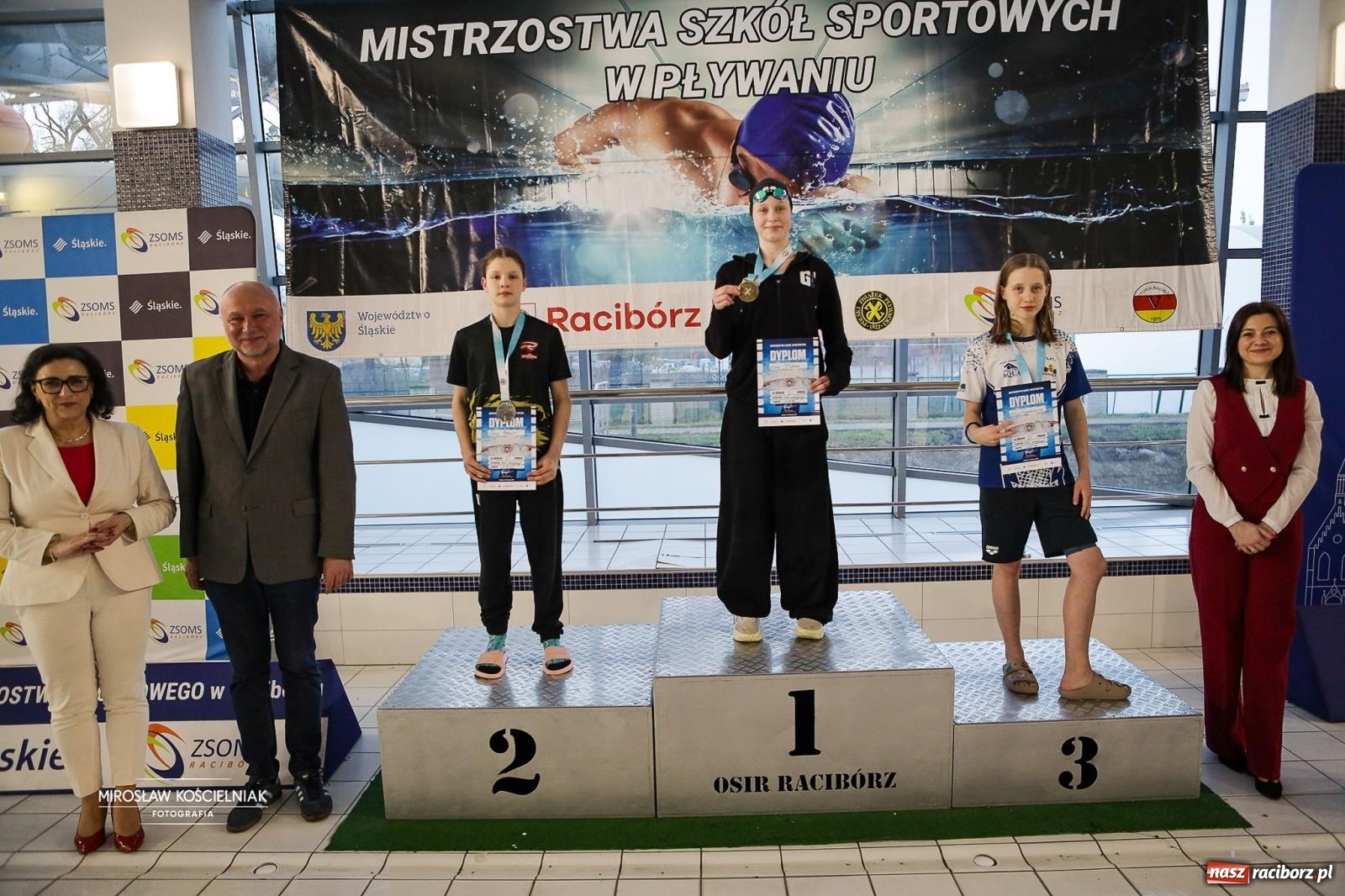 Zdjęcie w galerii na portalu naszraciborz.pl: Mistrzostwa Szkół Sportowych Racibórz 2026. Ponad 380 zawodników na pływalni H2Ostróg [FOTO] wiadomości z regionu