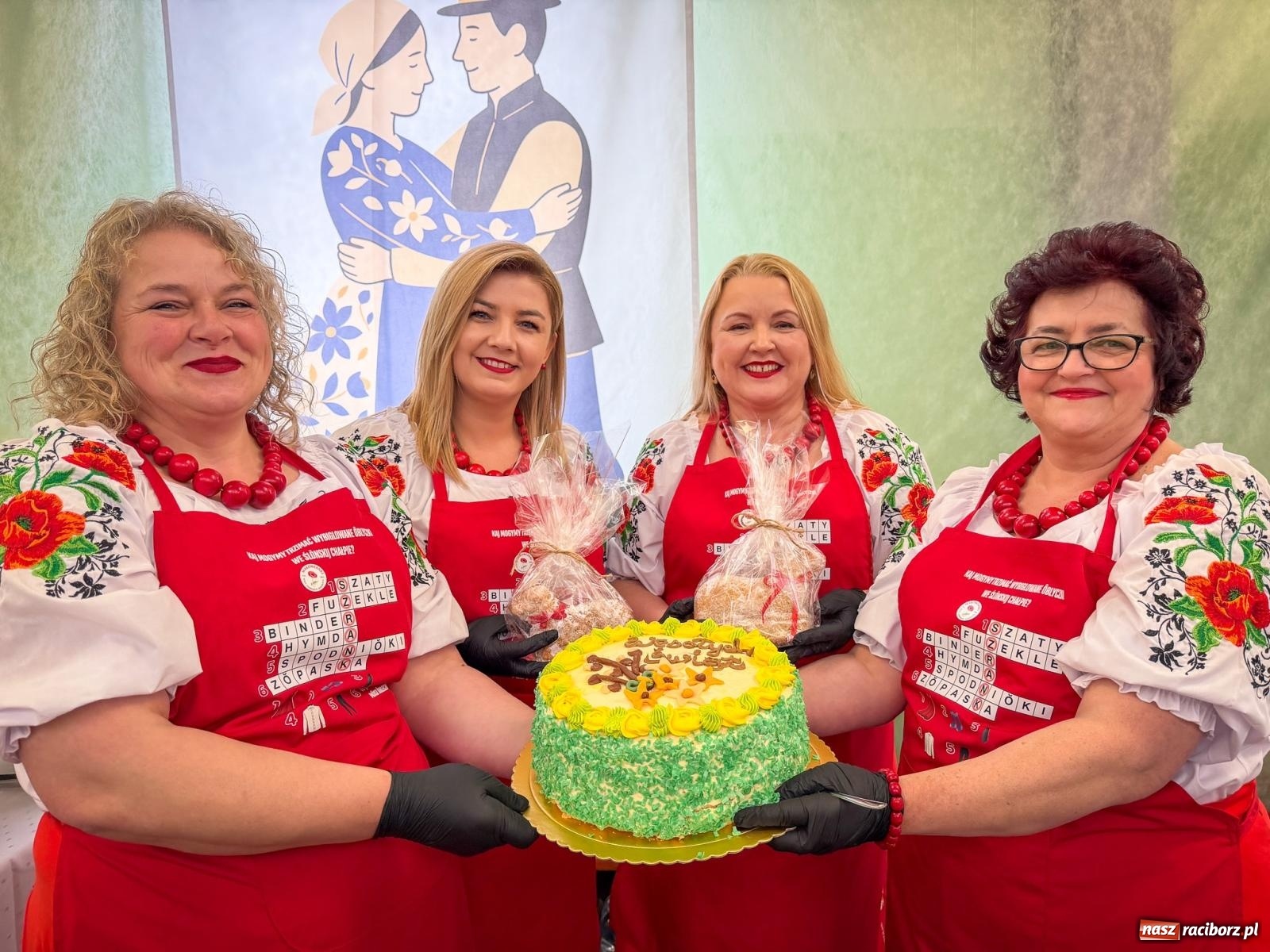 Zdjęcie w galerii na portalu naszraciborz.pl: Stoły Wielkanocne w Pietrowicach Wielkich. Śląska tradycja, muzyka i godka w centrum wydarzeń wiadomości z regionu