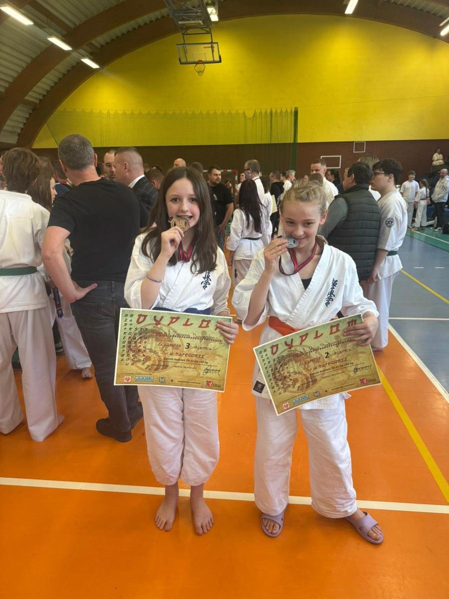 Zdjęcie w galerii na portalu naszraciborz.pl: Siedem medali dla Raciborza na Mistrzostwach Makroregionu Śląskiego Karate Kyokushin wiadomości z regionu