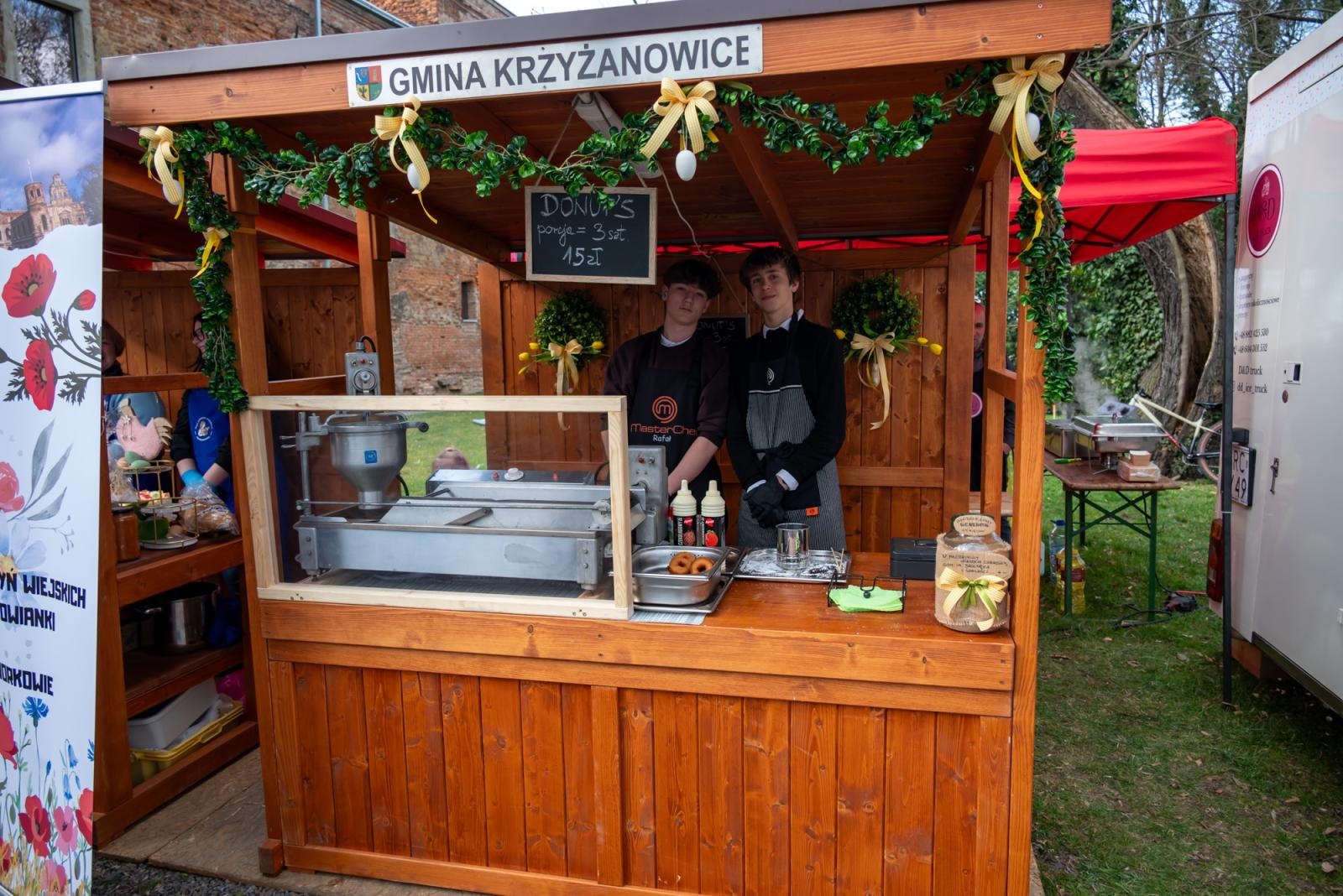 Zdjęcie w galerii na portalu naszraciborz.pl: Kiermasz Wielkanocny w Tworkowie przyciągnął tłumy mieszkańców wiadomości z regionu