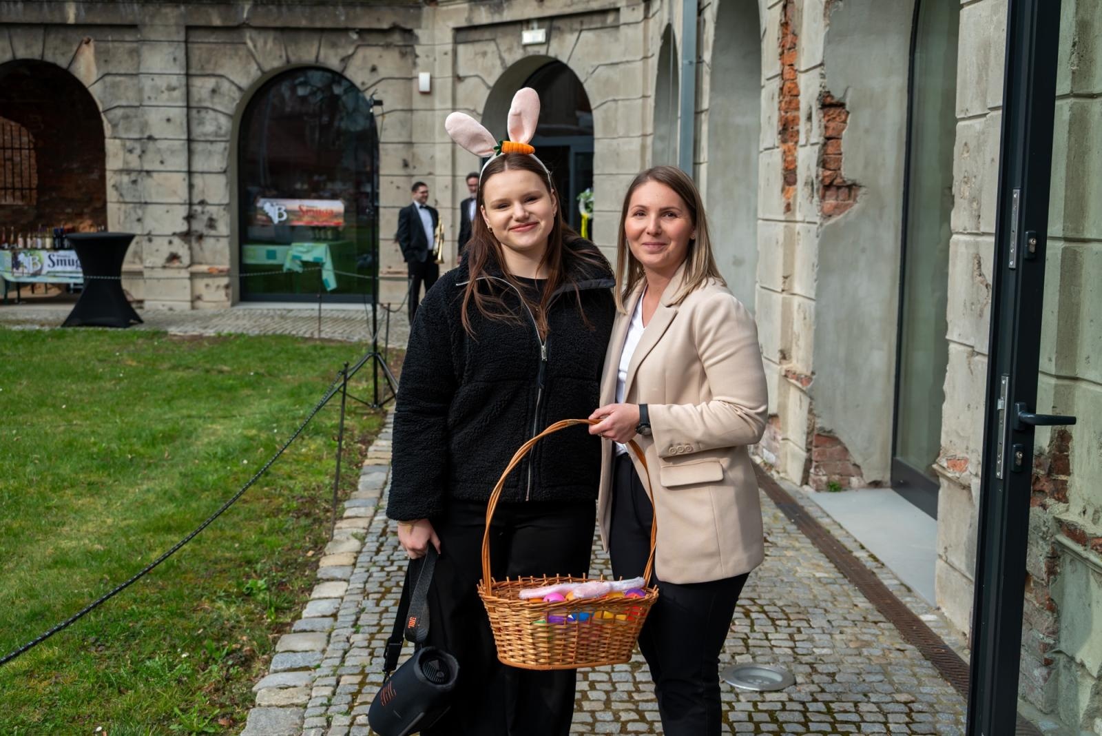 Zdjęcie w galerii na portalu naszraciborz.pl: Kiermasz Wielkanocny w Tworkowie przyciągnął tłumy mieszkańców wiadomości z regionu