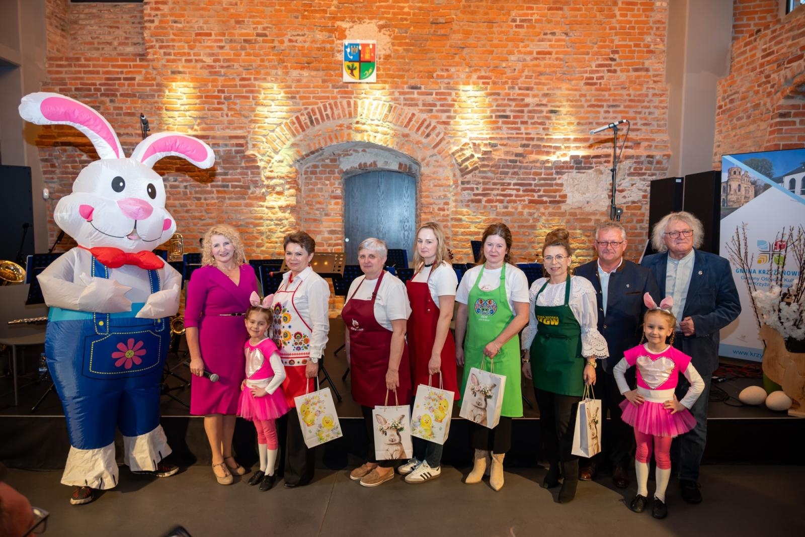 Zdjęcie w galerii na portalu naszraciborz.pl: Kiermasz Wielkanocny w Tworkowie przyciągnął tłumy mieszkańców wiadomości z regionu