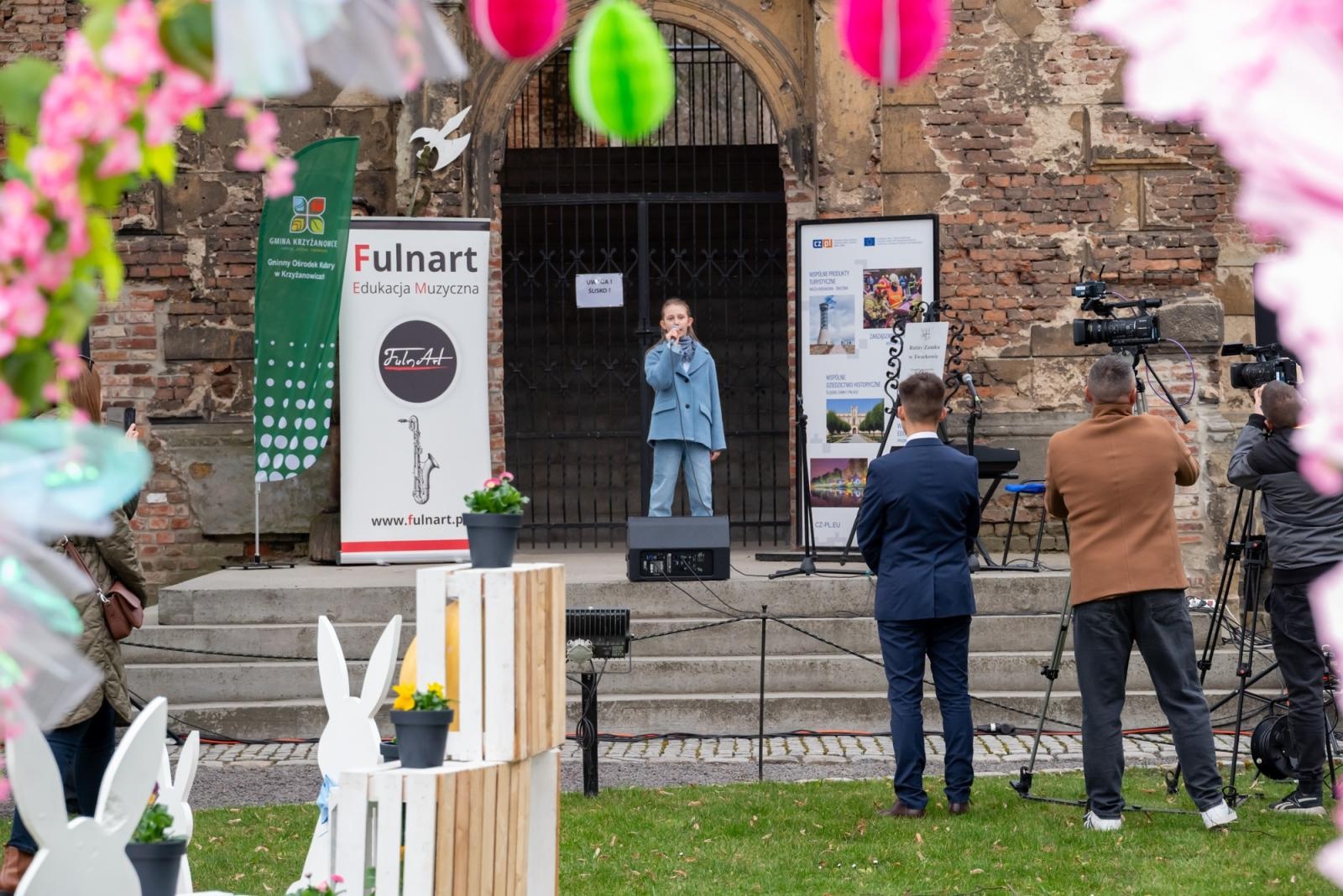 Zdjęcie w galerii na portalu naszraciborz.pl: Kiermasz Wielkanocny w Tworkowie przyciągnął tłumy mieszkańców wiadomości z regionu