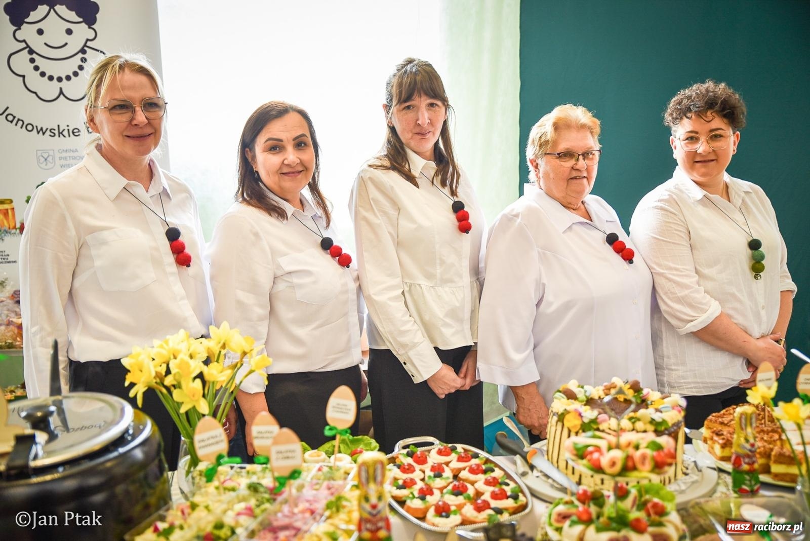 Zdjęcie w galerii na portalu naszraciborz.pl: Dziedzictwo na talerzu i w słowie. Śląska Wielkanoc w Pietrowicach Wielkich na bis [FOTO] wiadomości z regionu