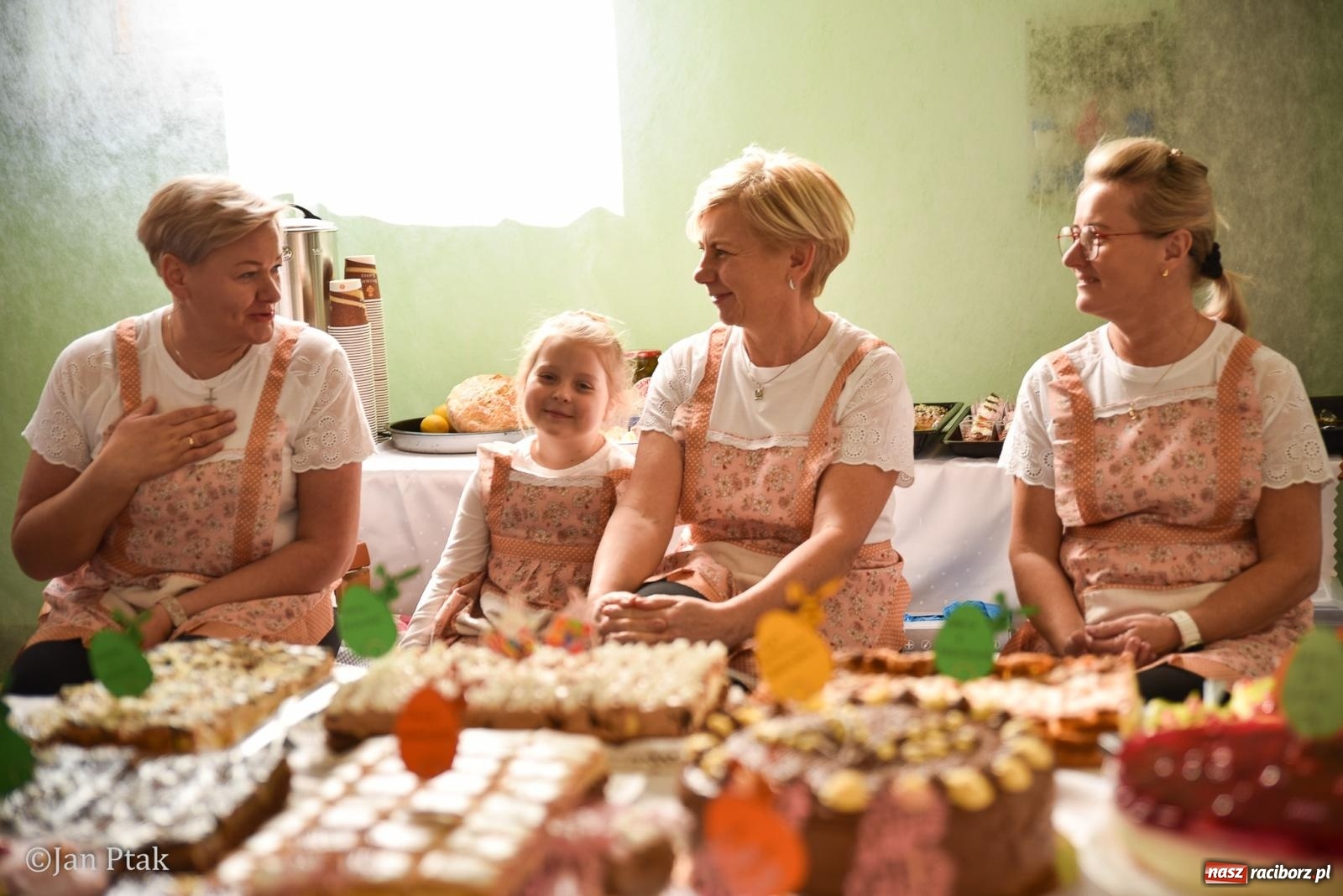 Zdjęcie w galerii na portalu naszraciborz.pl: Dziedzictwo na talerzu i w słowie. Śląska Wielkanoc w Pietrowicach Wielkich na bis [FOTO] wiadomości z regionu