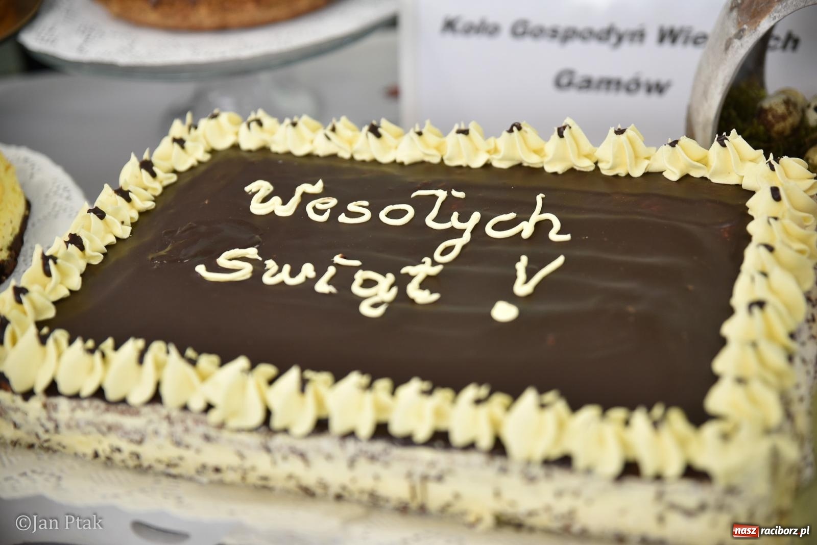 Zdjęcie w galerii na portalu naszraciborz.pl: Dziedzictwo na talerzu i w słowie. Śląska Wielkanoc w Pietrowicach Wielkich na bis [FOTO] wiadomości z regionu