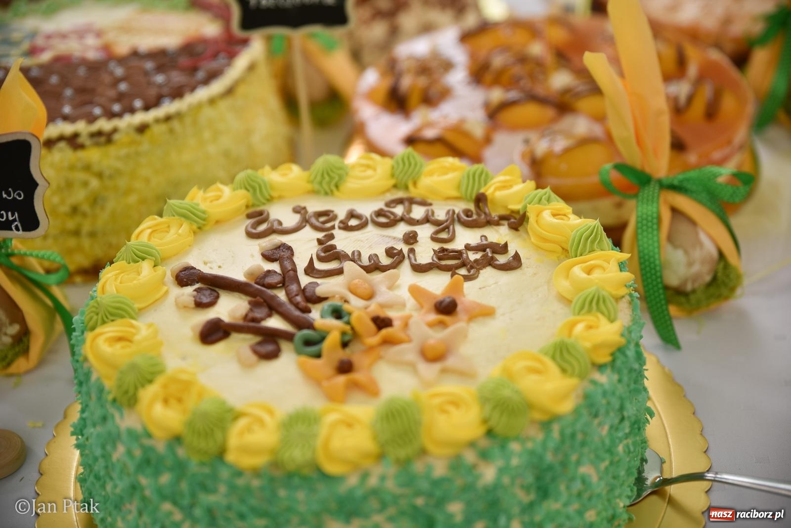 Zdjęcie w galerii na portalu naszraciborz.pl: Dziedzictwo na talerzu i w słowie. Śląska Wielkanoc w Pietrowicach Wielkich na bis [FOTO] wiadomości z regionu