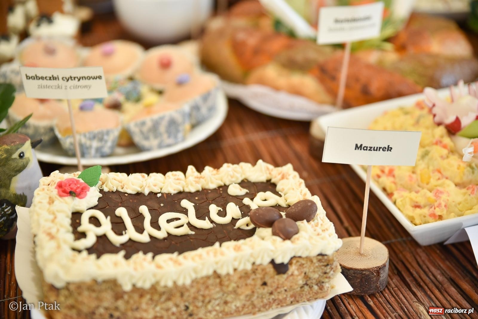 Zdjęcie w galerii na portalu naszraciborz.pl: Dziedzictwo na talerzu i w słowie. Śląska Wielkanoc w Pietrowicach Wielkich na bis [FOTO] wiadomości z regionu