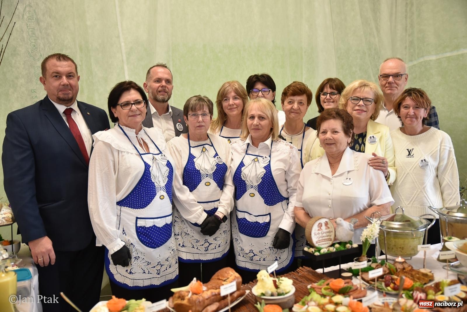 Zdjęcie w galerii na portalu naszraciborz.pl: Dziedzictwo na talerzu i w słowie. Śląska Wielkanoc w Pietrowicach Wielkich na bis [FOTO] wiadomości z regionu