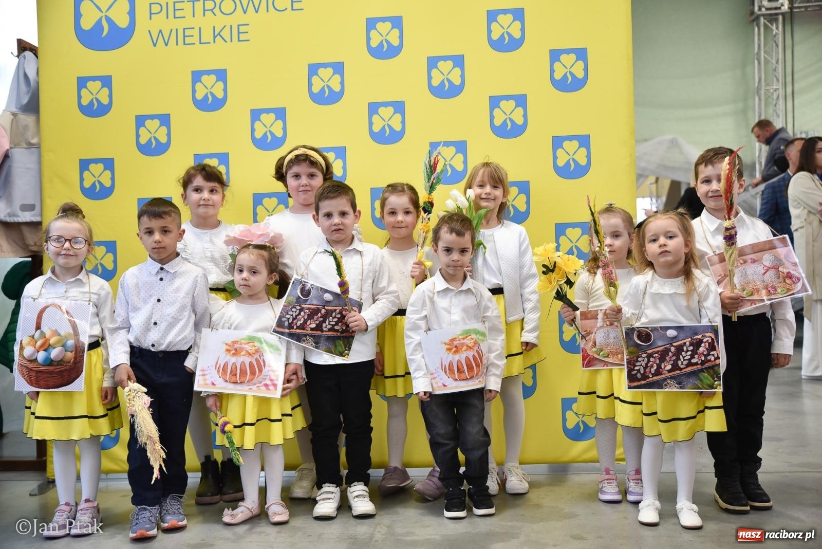 Zdjęcie w galerii na portalu naszraciborz.pl: Dziedzictwo na talerzu i w słowie. Śląska Wielkanoc w Pietrowicach Wielkich na bis [FOTO] wiadomości z regionu