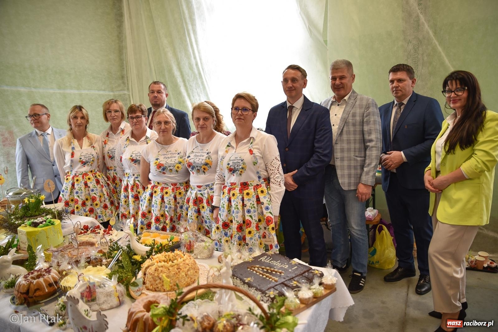 Zdjęcie w galerii na portalu naszraciborz.pl: Dziedzictwo na talerzu i w słowie. Śląska Wielkanoc w Pietrowicach Wielkich na bis [FOTO] wiadomości z regionu