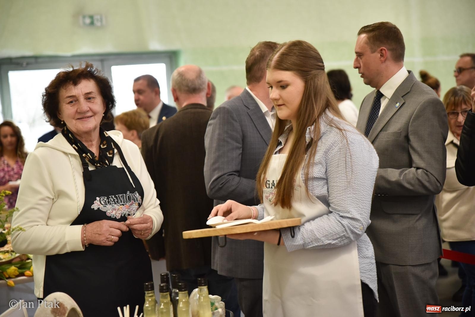 Zdjęcie w galerii na portalu naszraciborz.pl: Dziedzictwo na talerzu i w słowie. Śląska Wielkanoc w Pietrowicach Wielkich na bis [FOTO] wiadomości z regionu