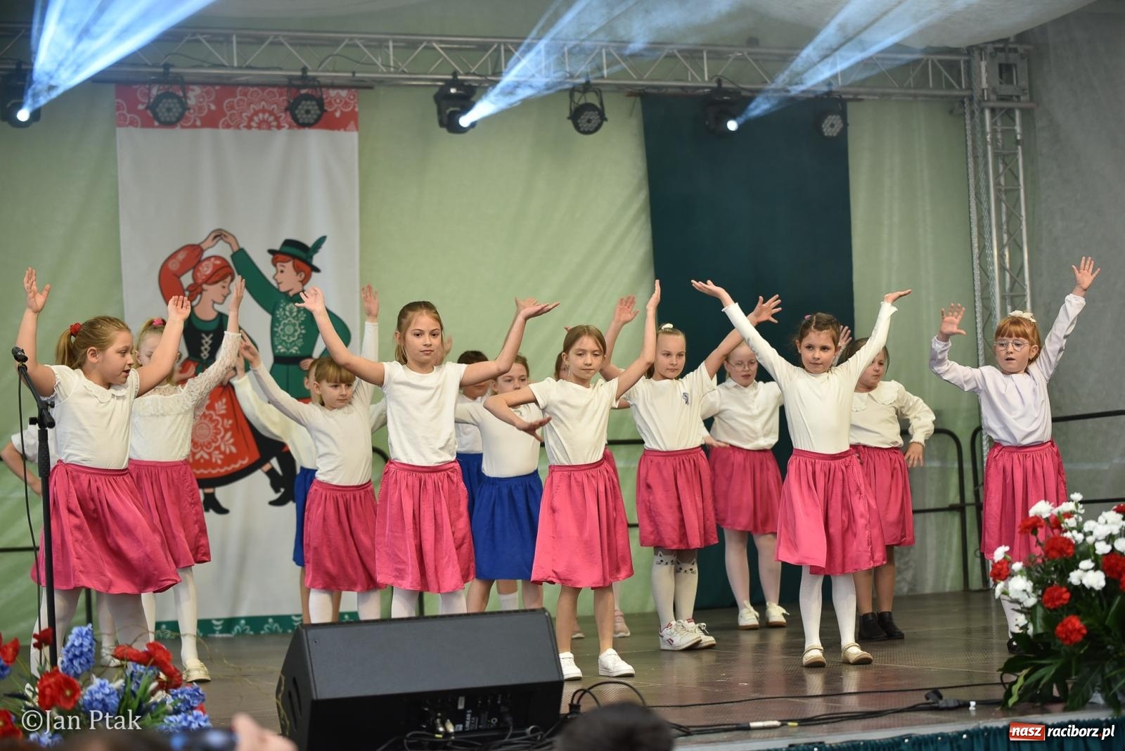 Zdjęcie w galerii na portalu naszraciborz.pl: Dziedzictwo na talerzu i w słowie. Śląska Wielkanoc w Pietrowicach Wielkich na bis [FOTO] wiadomości z regionu