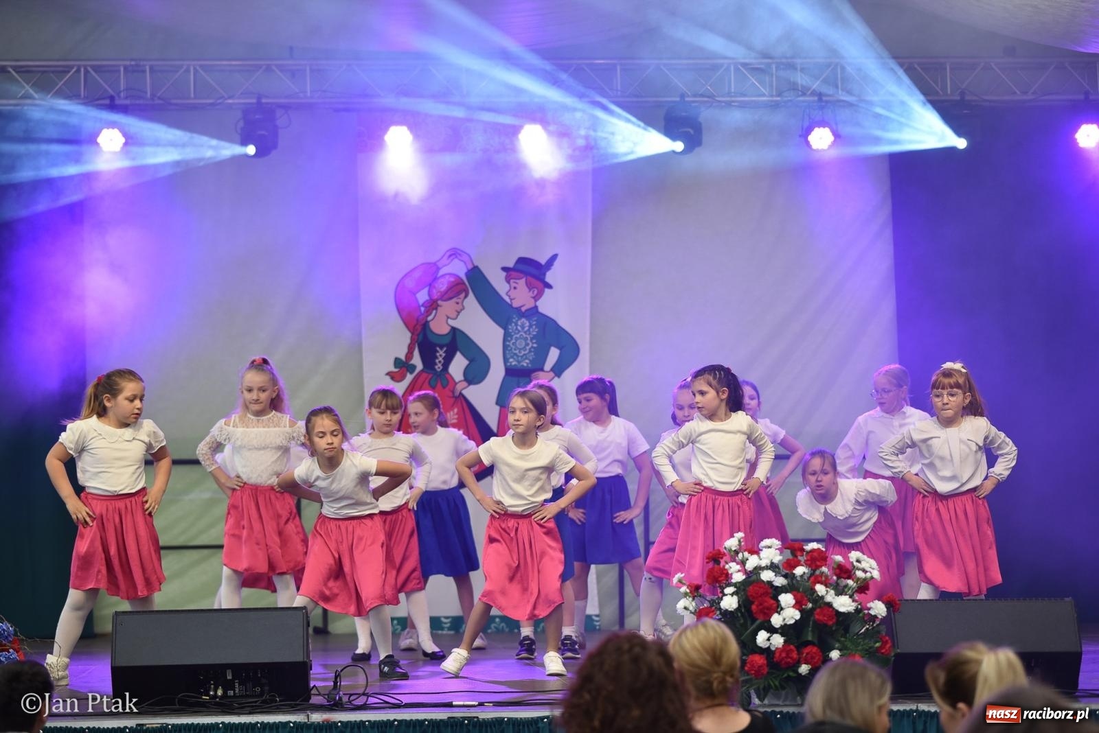 Zdjęcie w galerii na portalu naszraciborz.pl: Dziedzictwo na talerzu i w słowie. Śląska Wielkanoc w Pietrowicach Wielkich na bis [FOTO] wiadomości z regionu