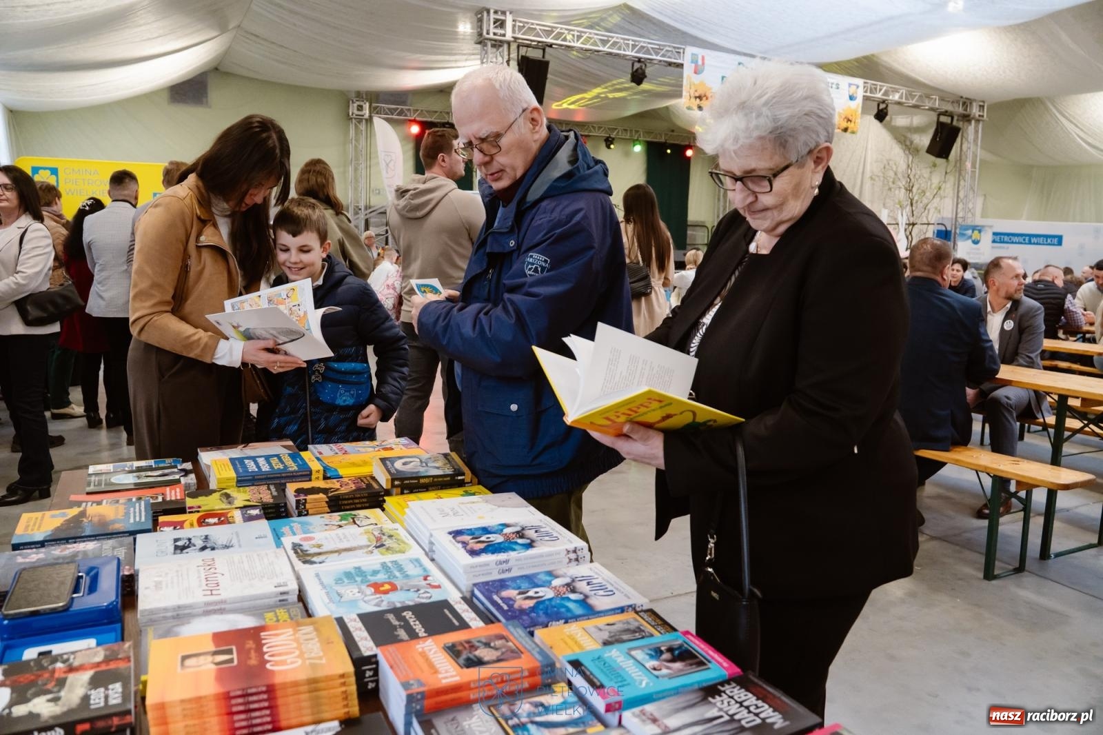 Zdjęcie w galerii na portalu naszraciborz.pl: Dziedzictwo na talerzu i w słowie. Śląska Wielkanoc w Pietrowicach Wielkich na bis [FOTO] wiadomości z regionu