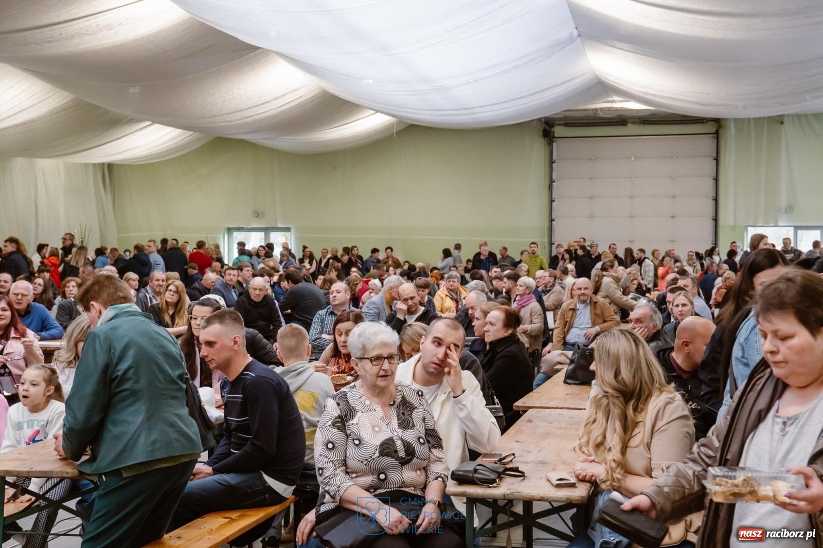 Zdjęcie w galerii na portalu naszraciborz.pl: Dziedzictwo na talerzu i w słowie. Śląska Wielkanoc w Pietrowicach Wielkich na bis [FOTO] wiadomości z regionu