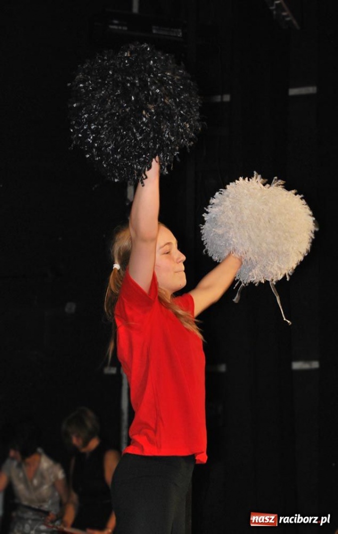 Zdjęcie w galerii na portalu naszraciborz.pl: SP 15 zorganizowała galę dla najlepszych wiadomości z regionu