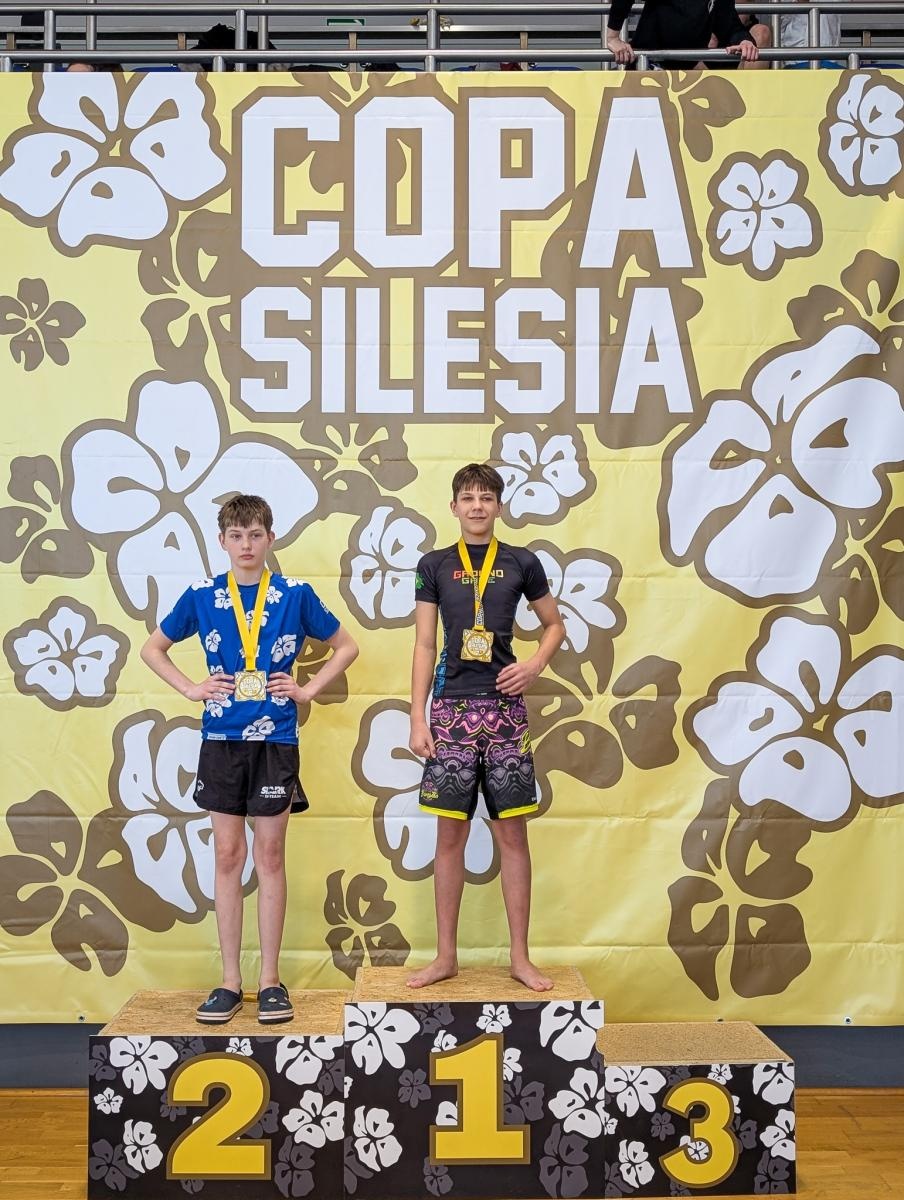 Zdjęcie w galerii na portalu naszraciborz.pl: Łamator Racibórz zdominował Copa Silesia 12. Grad medali i mocny sygnał formy wiadomości z regionu