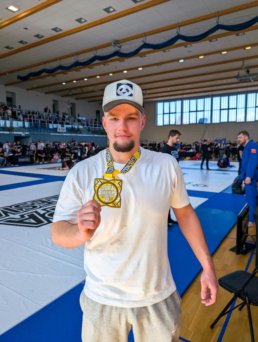 Zdjęcie w galerii na portalu naszraciborz.pl: Łamator Racibórz zdominował Copa Silesia 12. Grad medali i mocny sygnał formy wiadomości z regionu