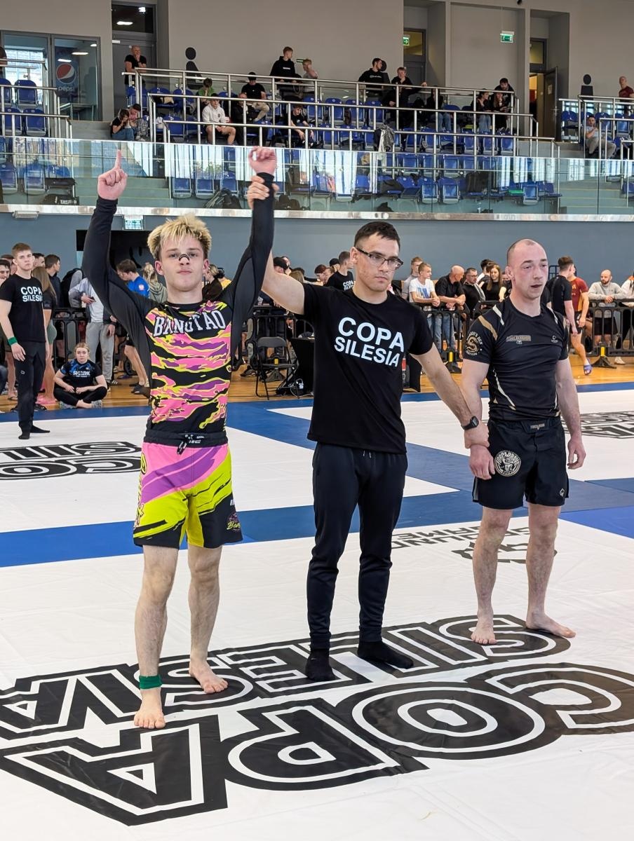 Zdjęcie w galerii na portalu naszraciborz.pl: Łamator Racibórz zdominował Copa Silesia 12. Grad medali i mocny sygnał formy wiadomości z regionu